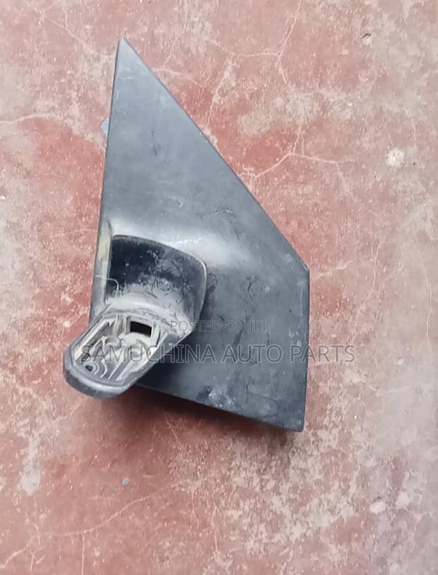 Side Mirror Arm Toyota Platz/ Vitz {Rhs}