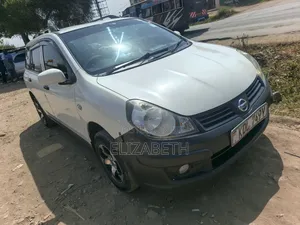 Nissan Advan 2015 White