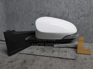 Toyota Vitz Jewella Sidemirror