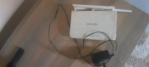 Tenda Router