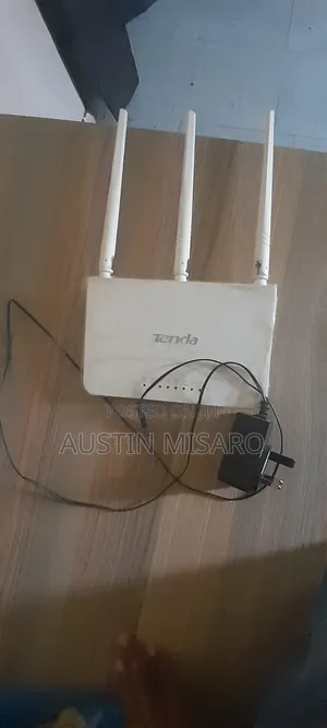 Tenda Router