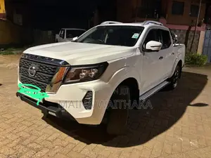 Nissan Navara 2021 Pearl