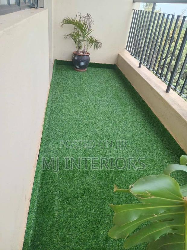 Artificial Turf Flooring for Modern Garden Landscaping Kenya