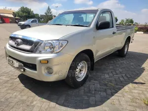 Toyota Hilux 2008 Silver