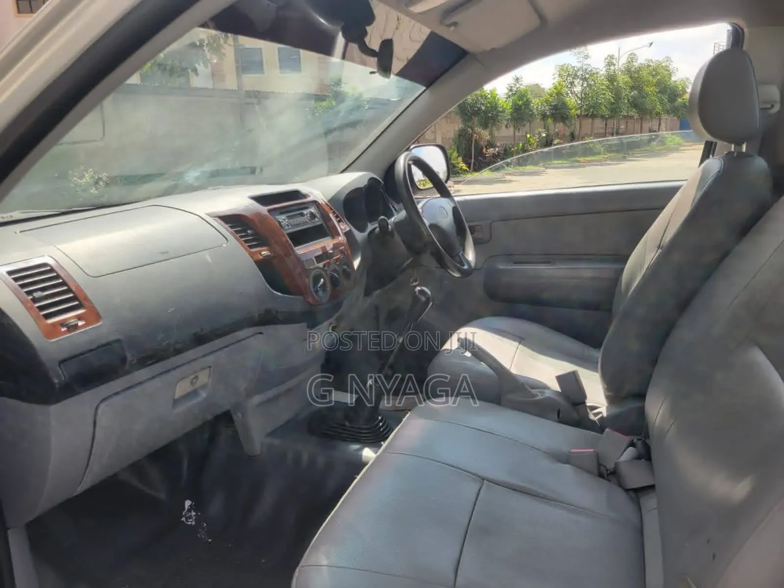 Toyota Hilux 2008 Silver