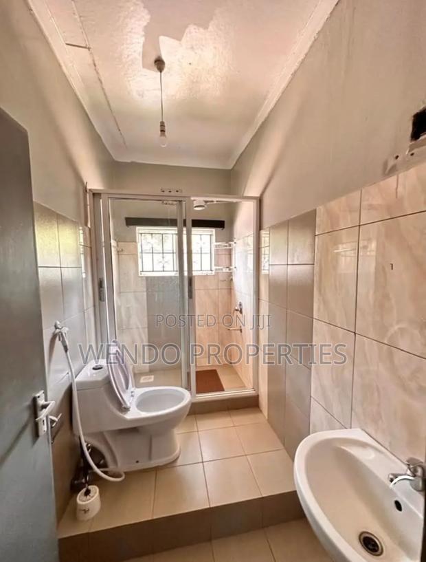 5 Bedroom Bungalow - thumbnail 5