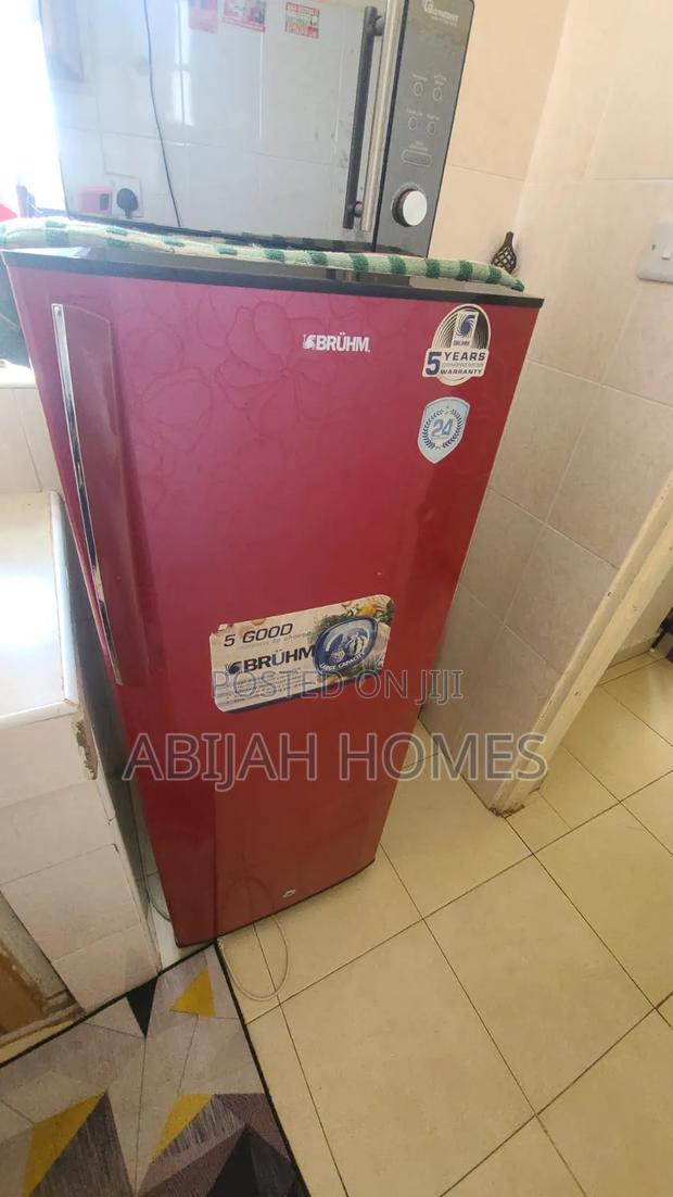 Bruhm Fridge