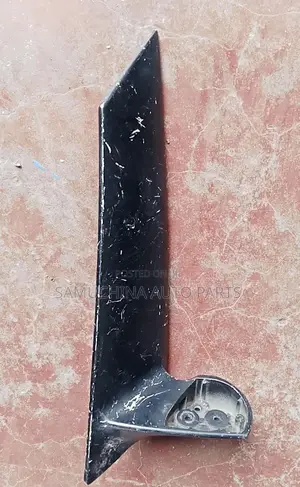 Side Mirror Arm Toyota Noah Zrr60