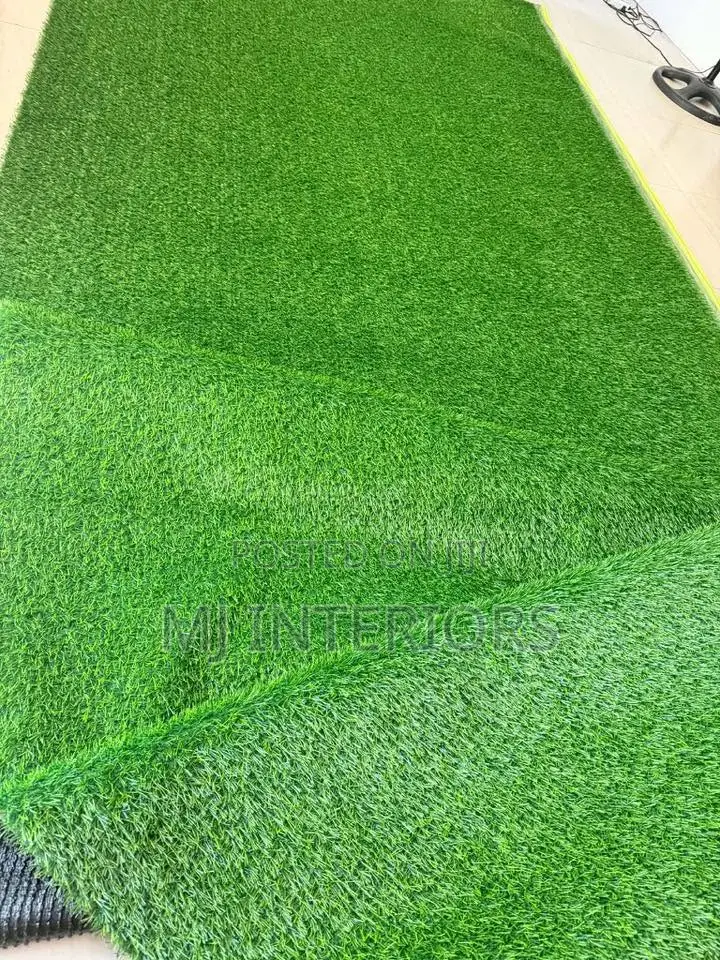 Premium Lawn Grass Carpet for Stylish Garden Transformations