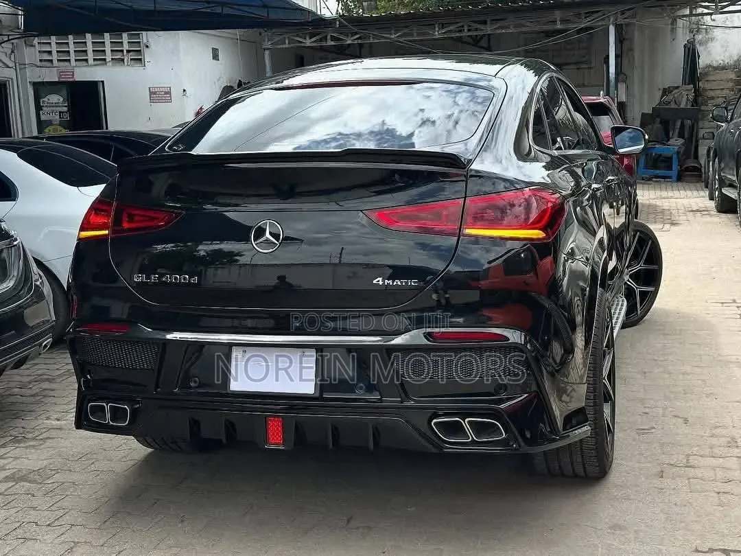Mercedes-Benz GLE-Class GLE 400d 4MATIC 2022 Matt Black