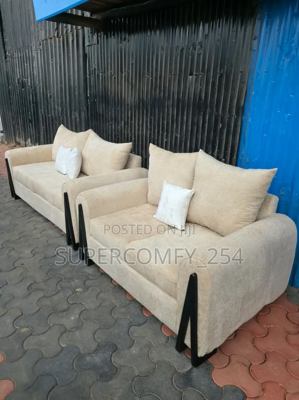 Wooden Detailed Modern Sofa
