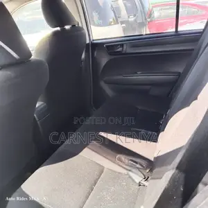 Toyota Corolla Fielder 2020 Silver