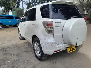 Toyota Rush 1.5 AWD 2014 White