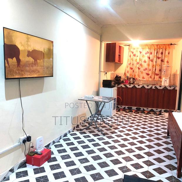 Spacious Studio Airbnb Mombasa Cbd, Ganjoni | Near SGR Sapphire - thumbnail 2