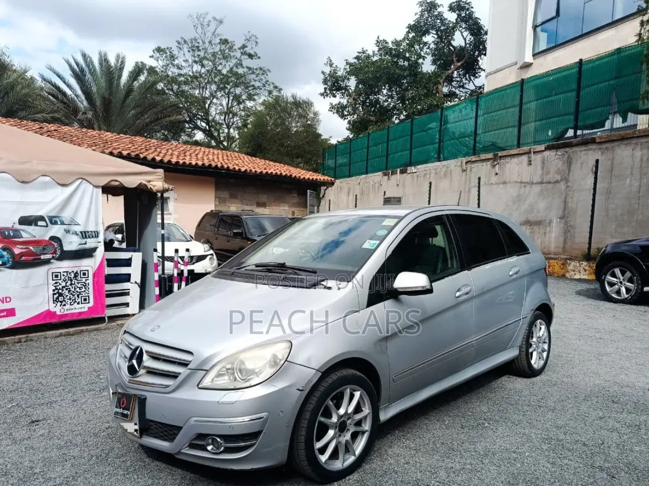 Mercedes-Benz B-Class 2010 Silver