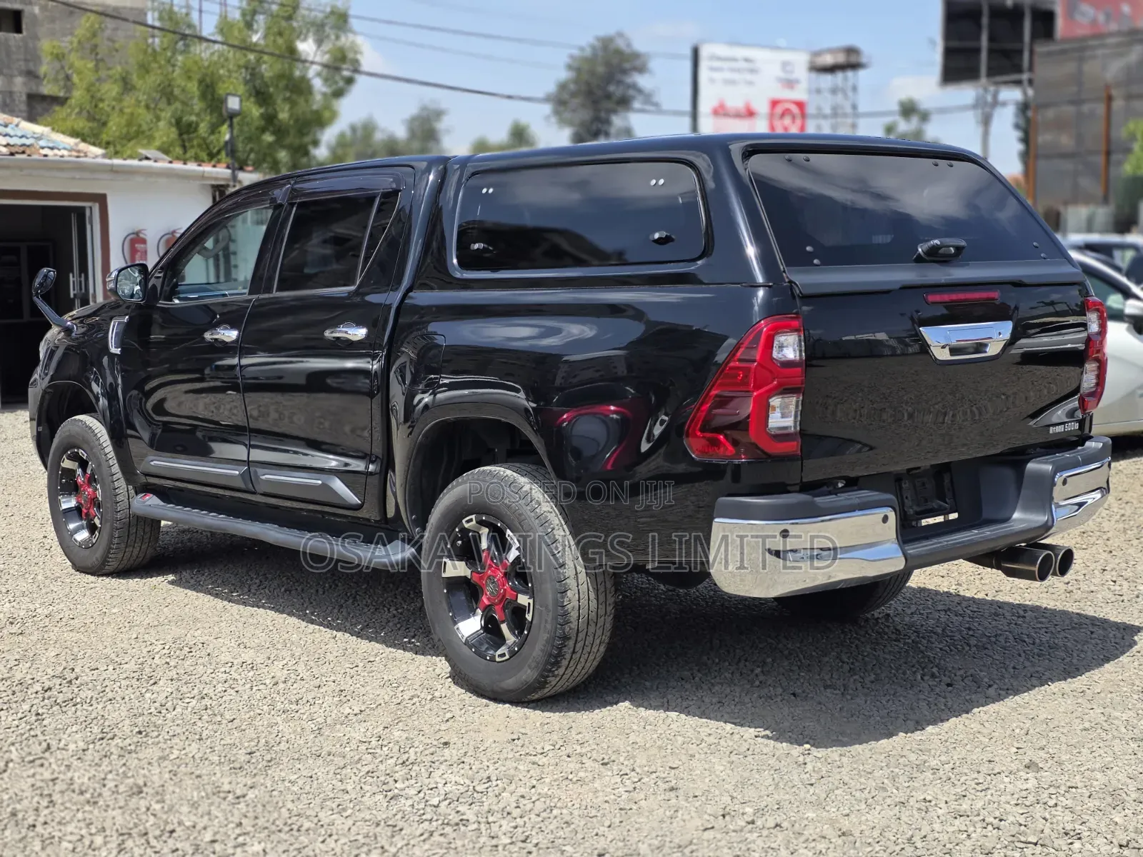 Toyota Hilux 2020 Black