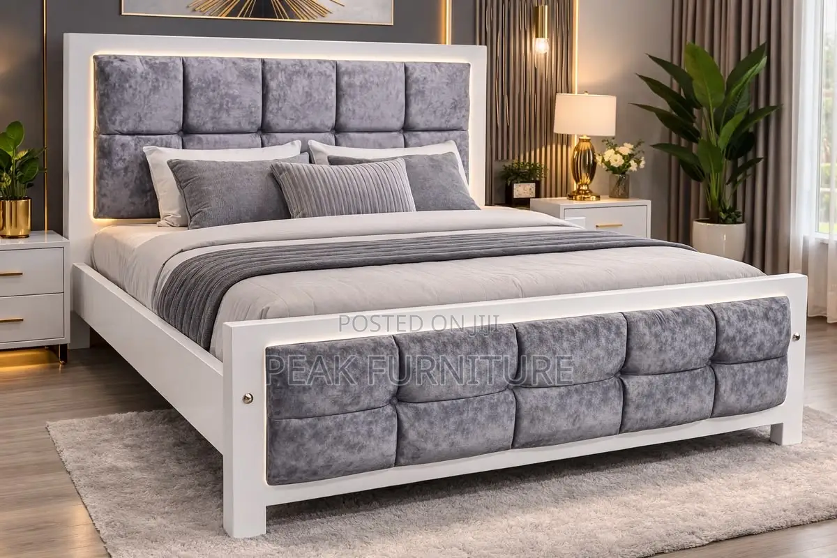 Fancy Modern Mocket Bed