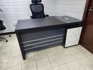 1.6m Modern Executive Office Desk