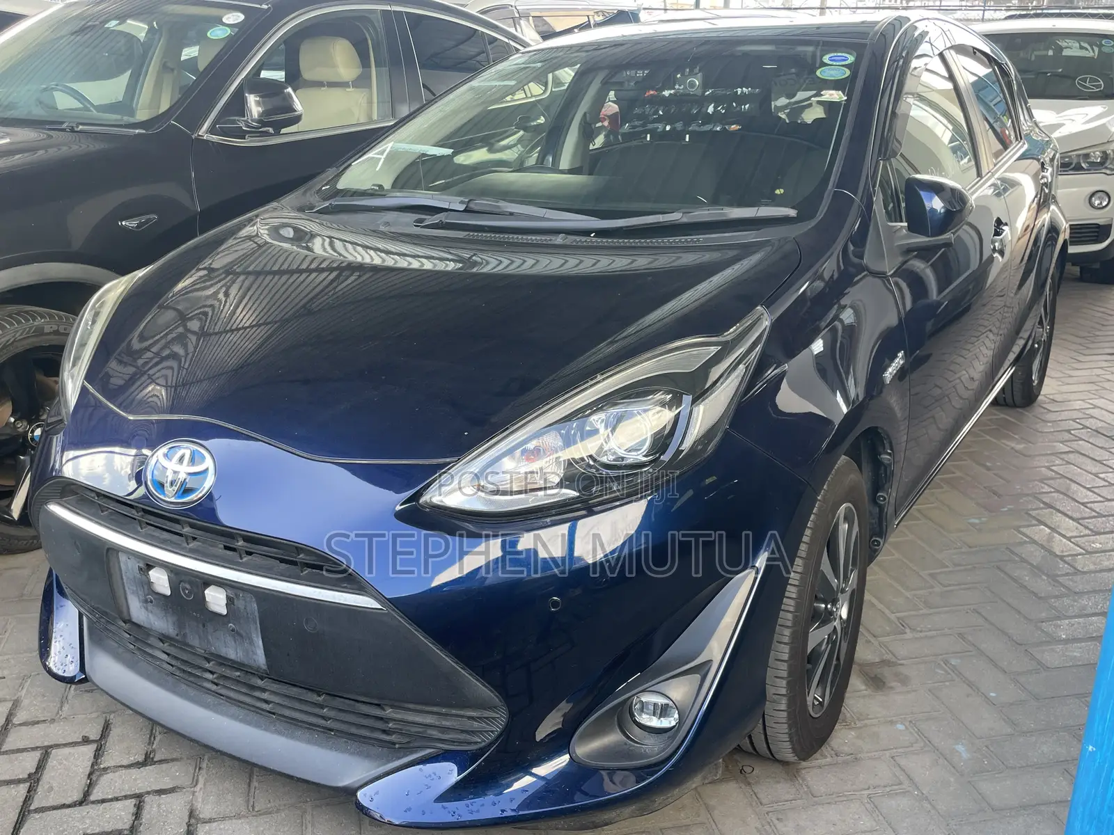 Toyota Aqua 2019 Blue