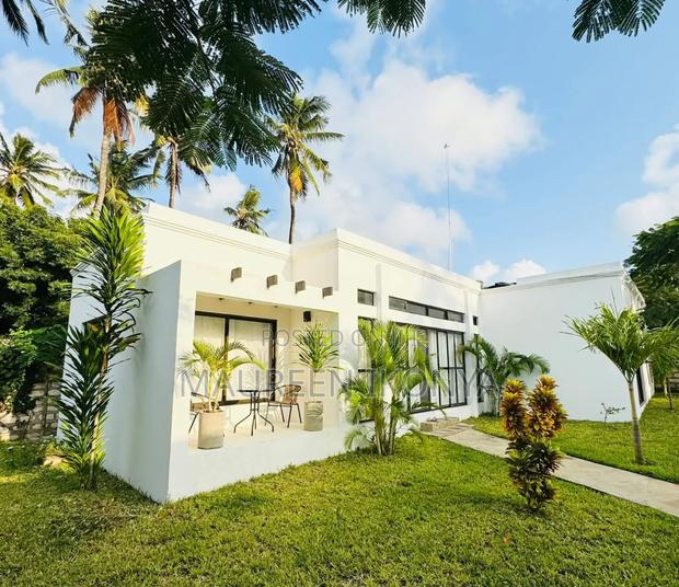 Furnished 2bdrm Bungalow in Watamu for sale