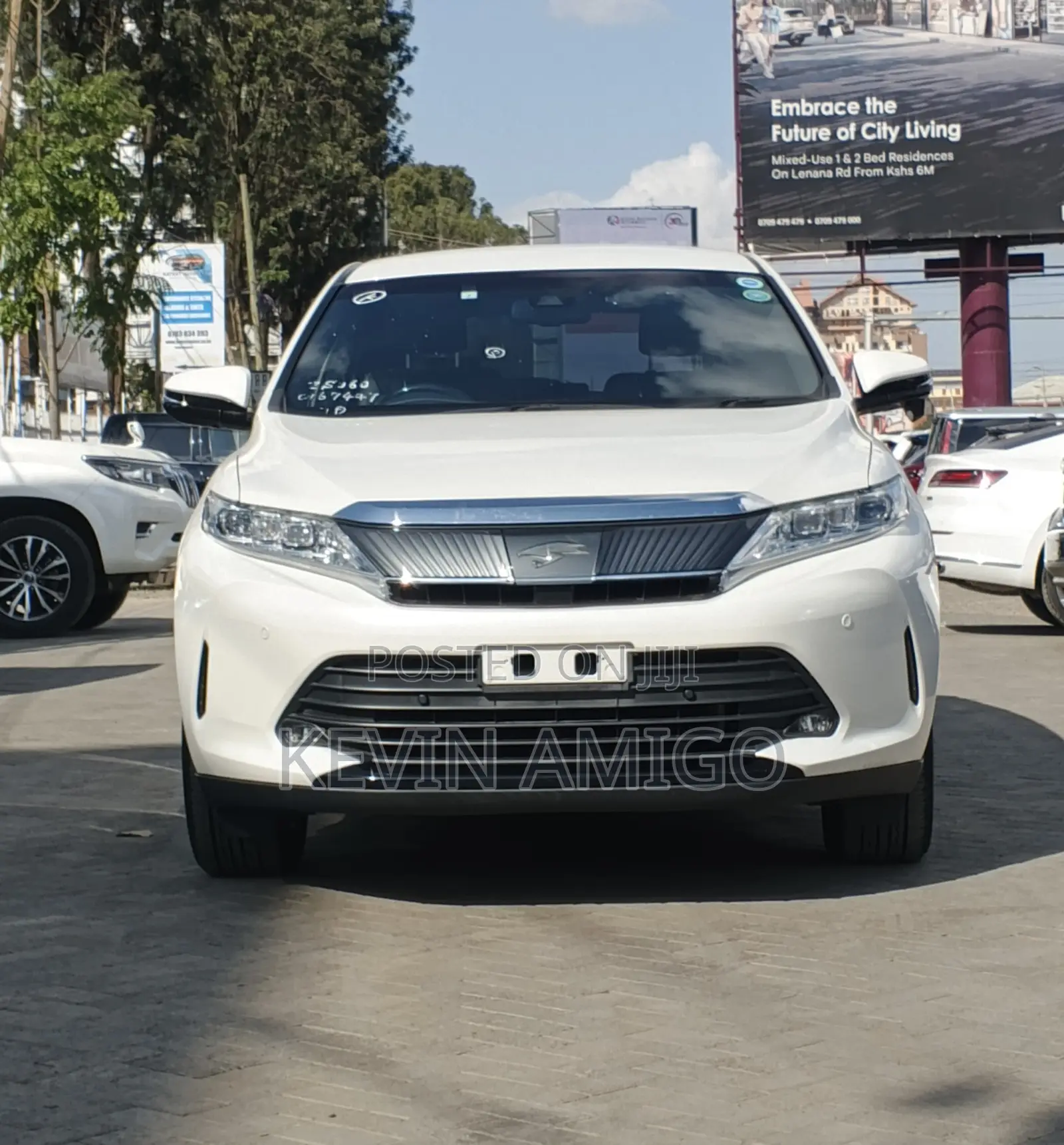 Toyota Harrier 2019