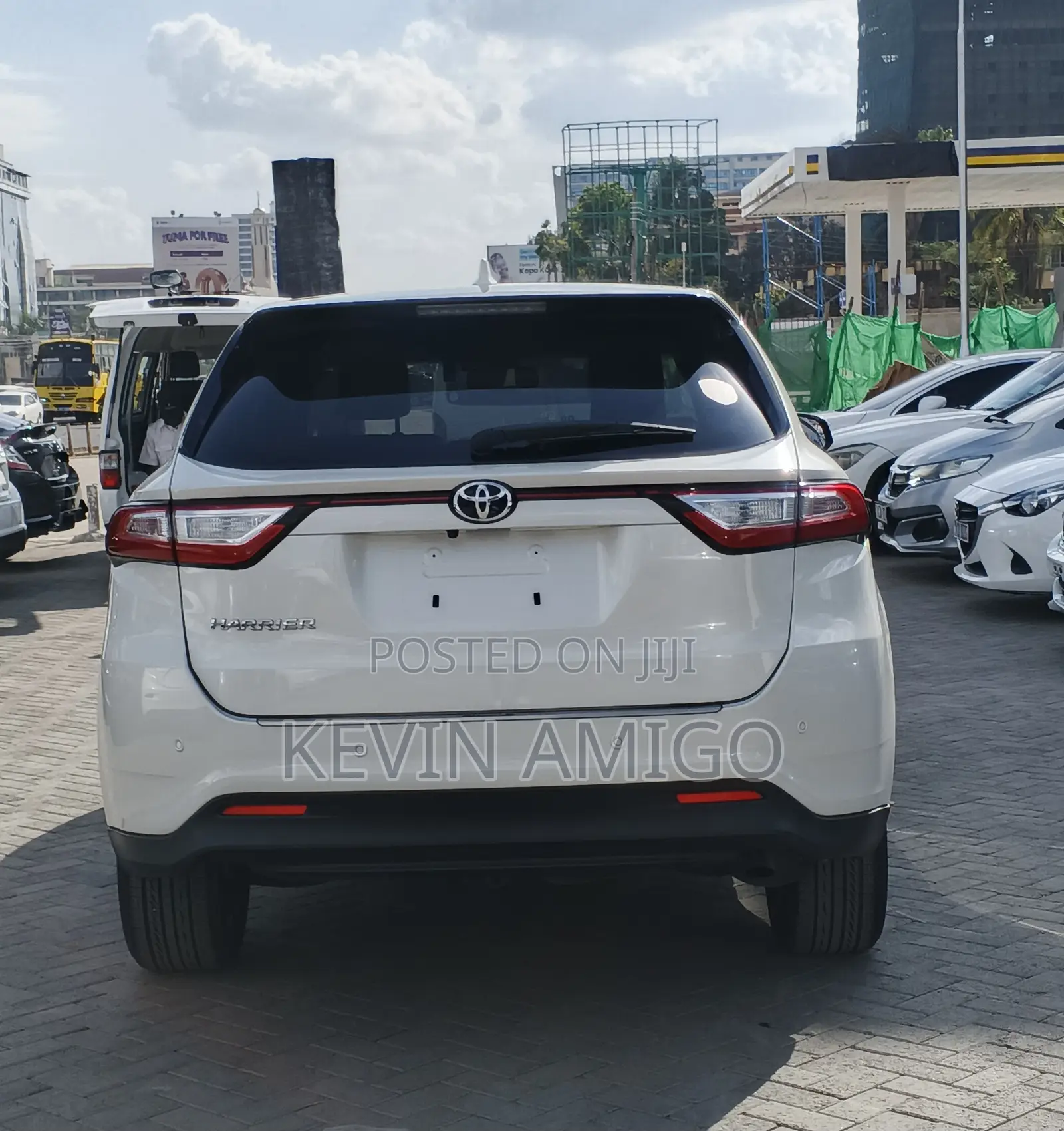 Toyota Harrier 2019