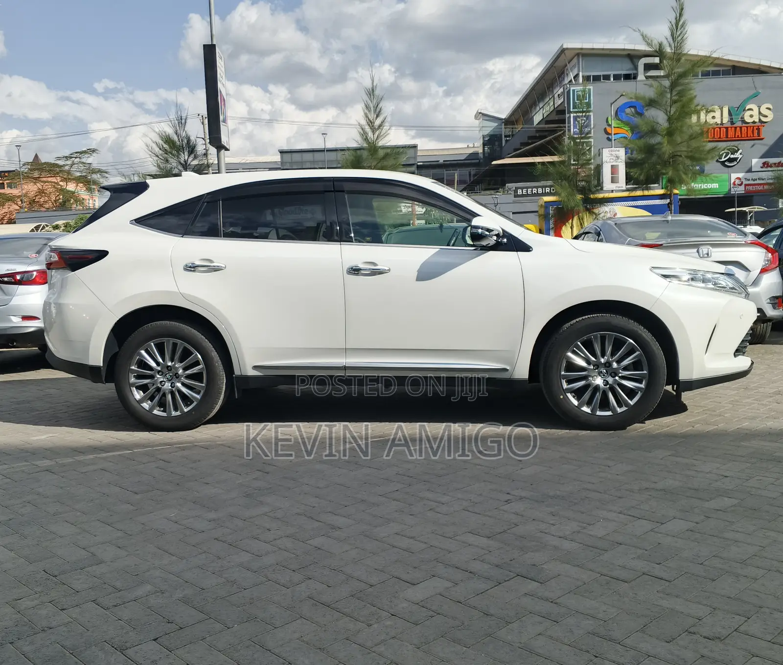Toyota Harrier 2019