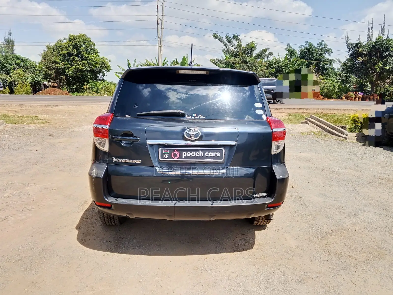 Toyota Vanguard 2012 Gray