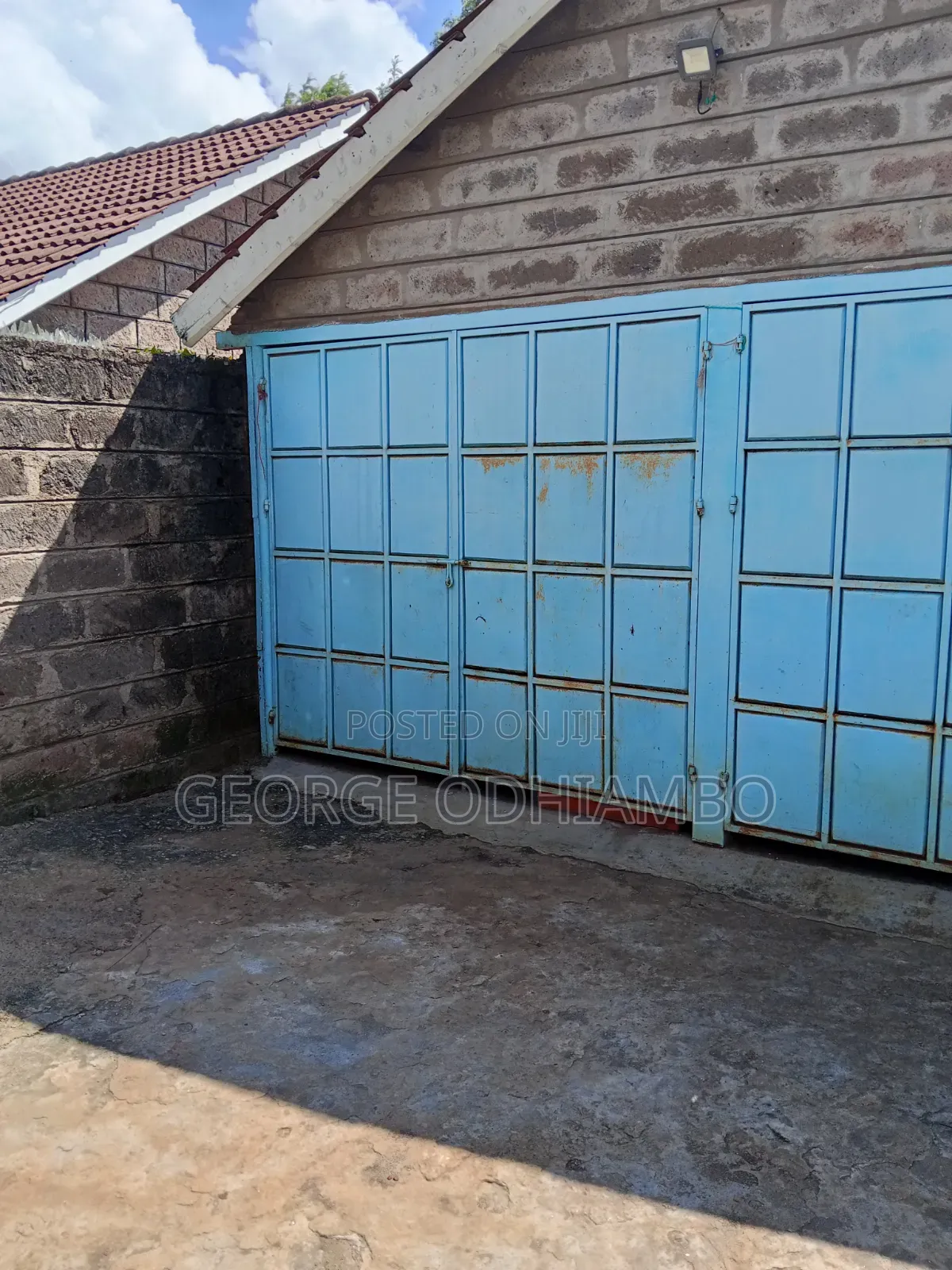 3bdrm Bungalow in Calvary Road, Ngong CBD for rent