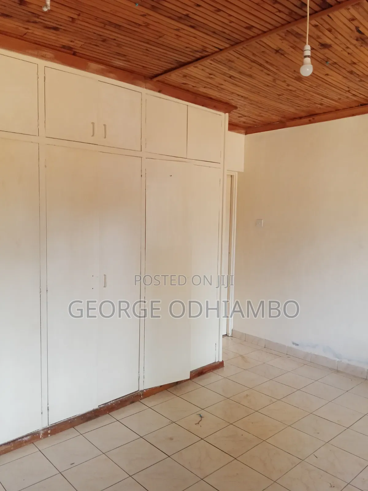 3bdrm Bungalow in Calvary Road, Ngong CBD for rent