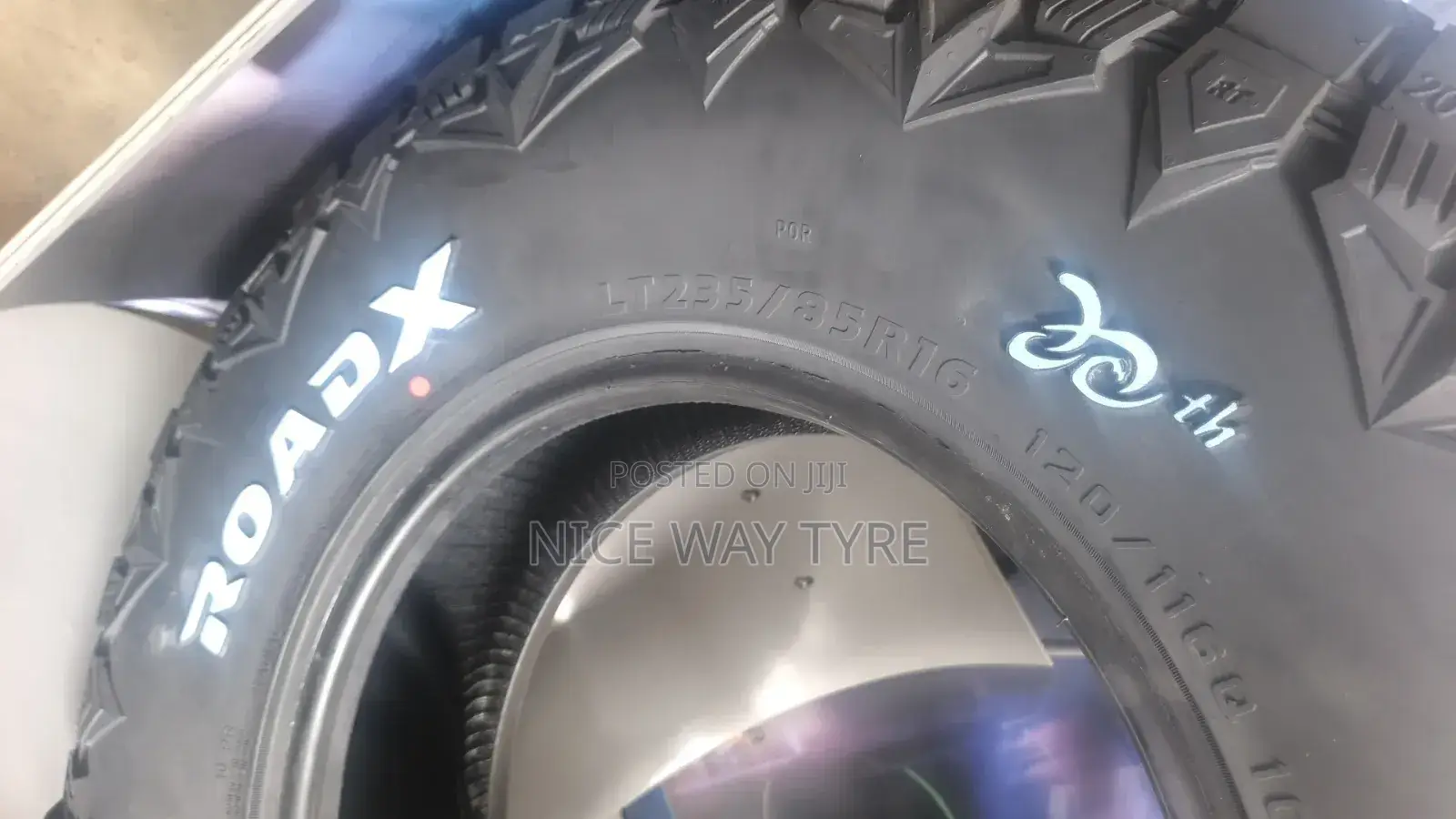 235/85r16 Roadcrusa M/T