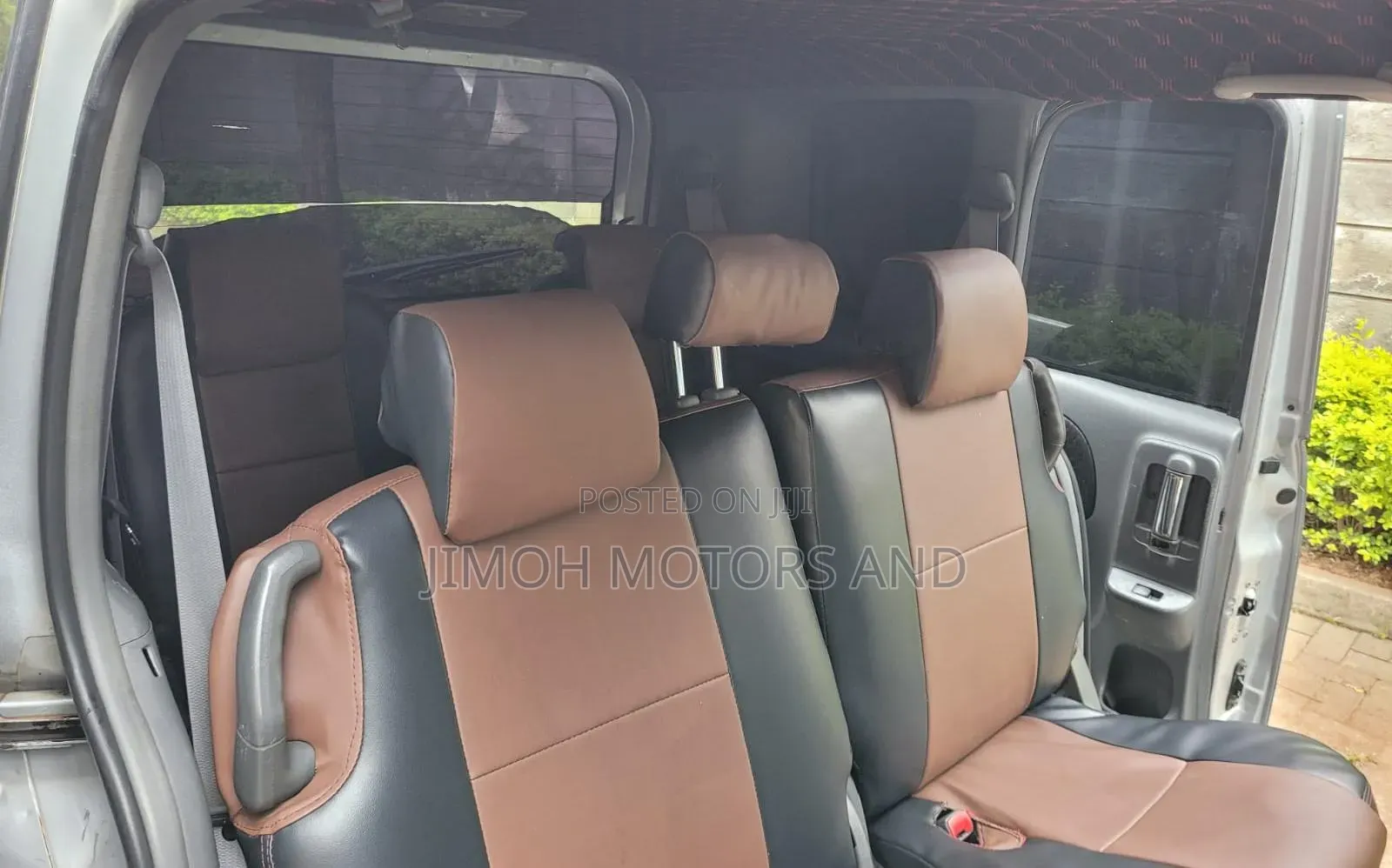 Toyota Sienta 2012 Silver