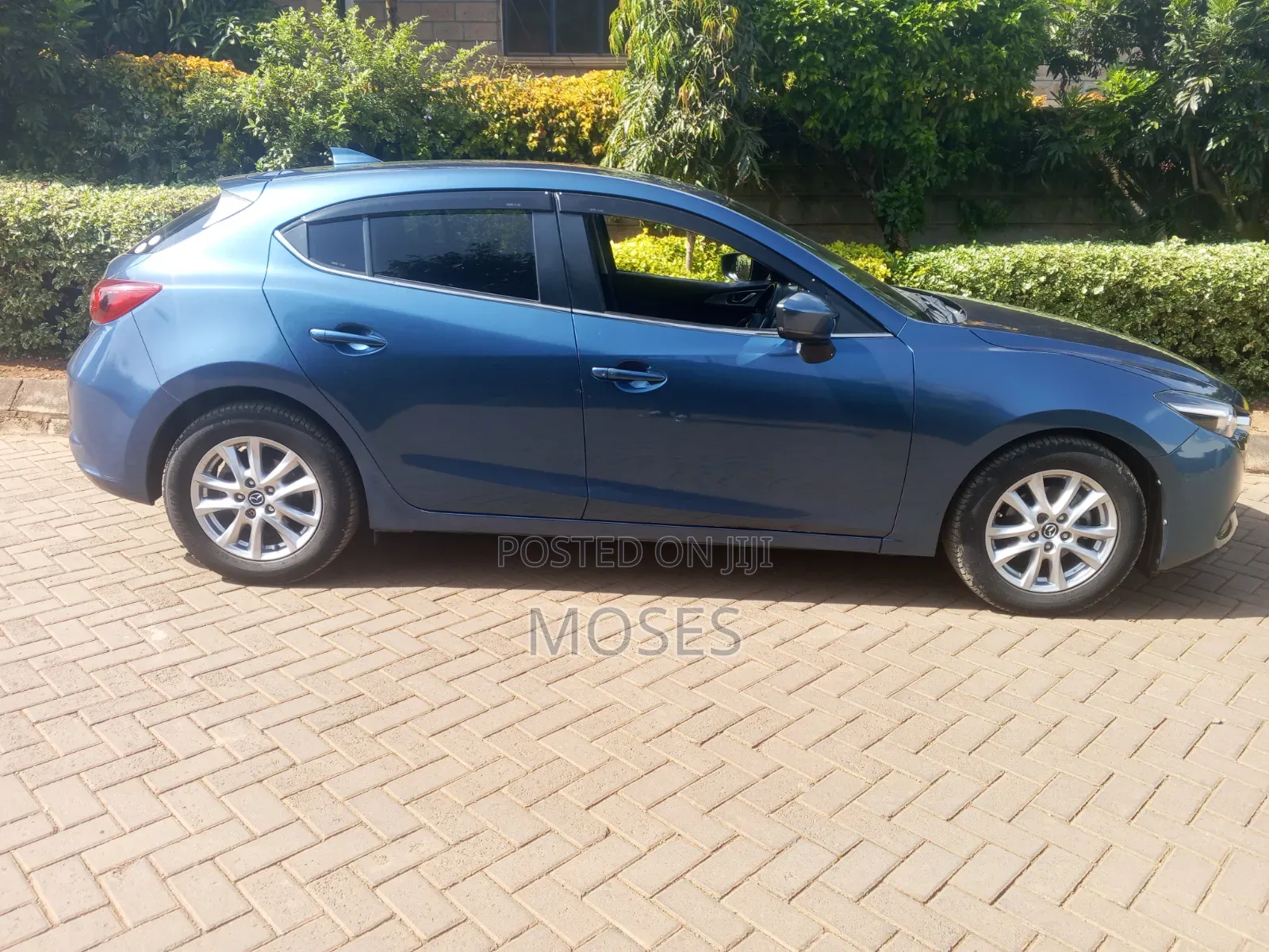 Mazda Axela 2017 Blue