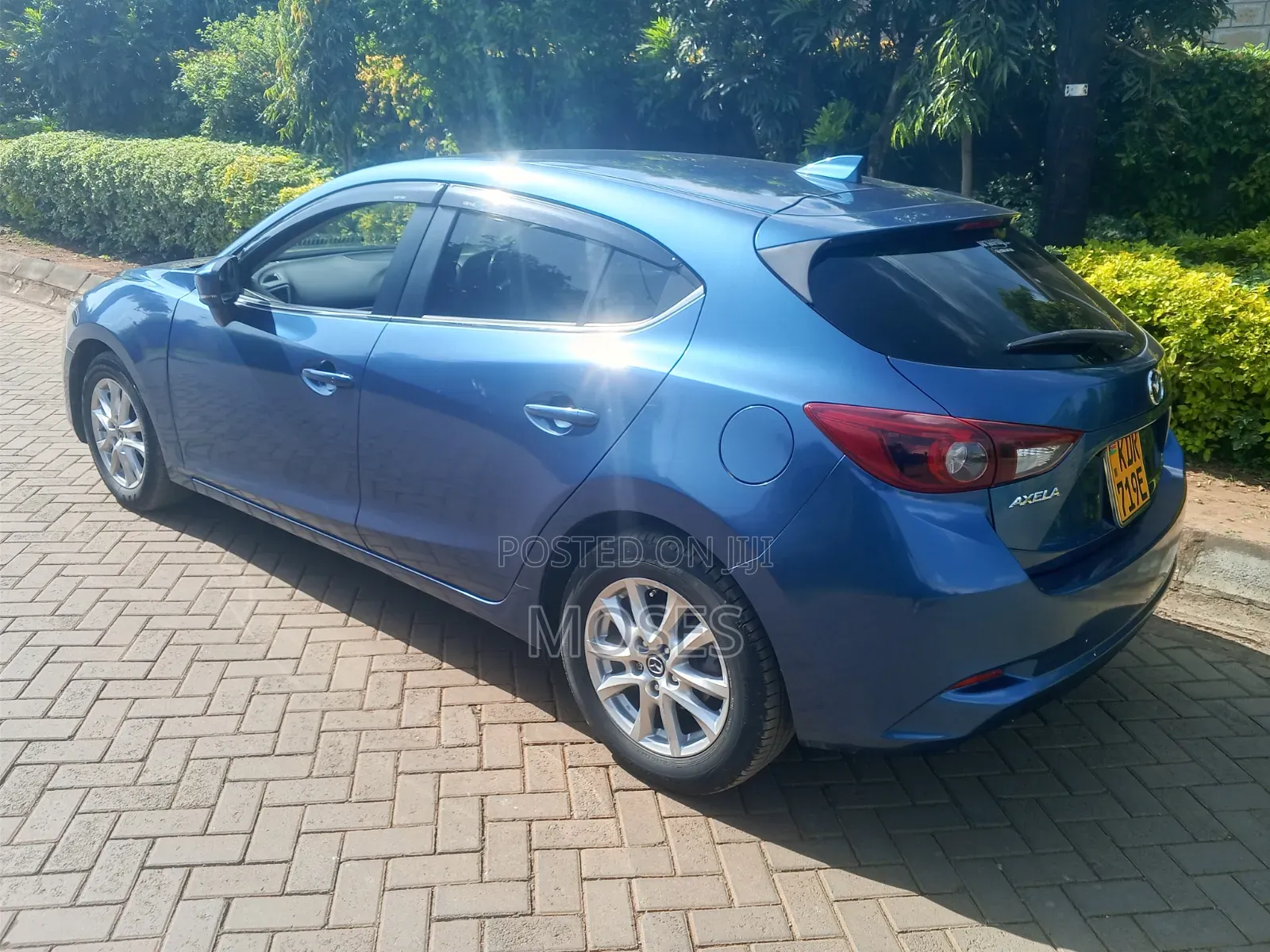 Mazda Axela 2017 Blue