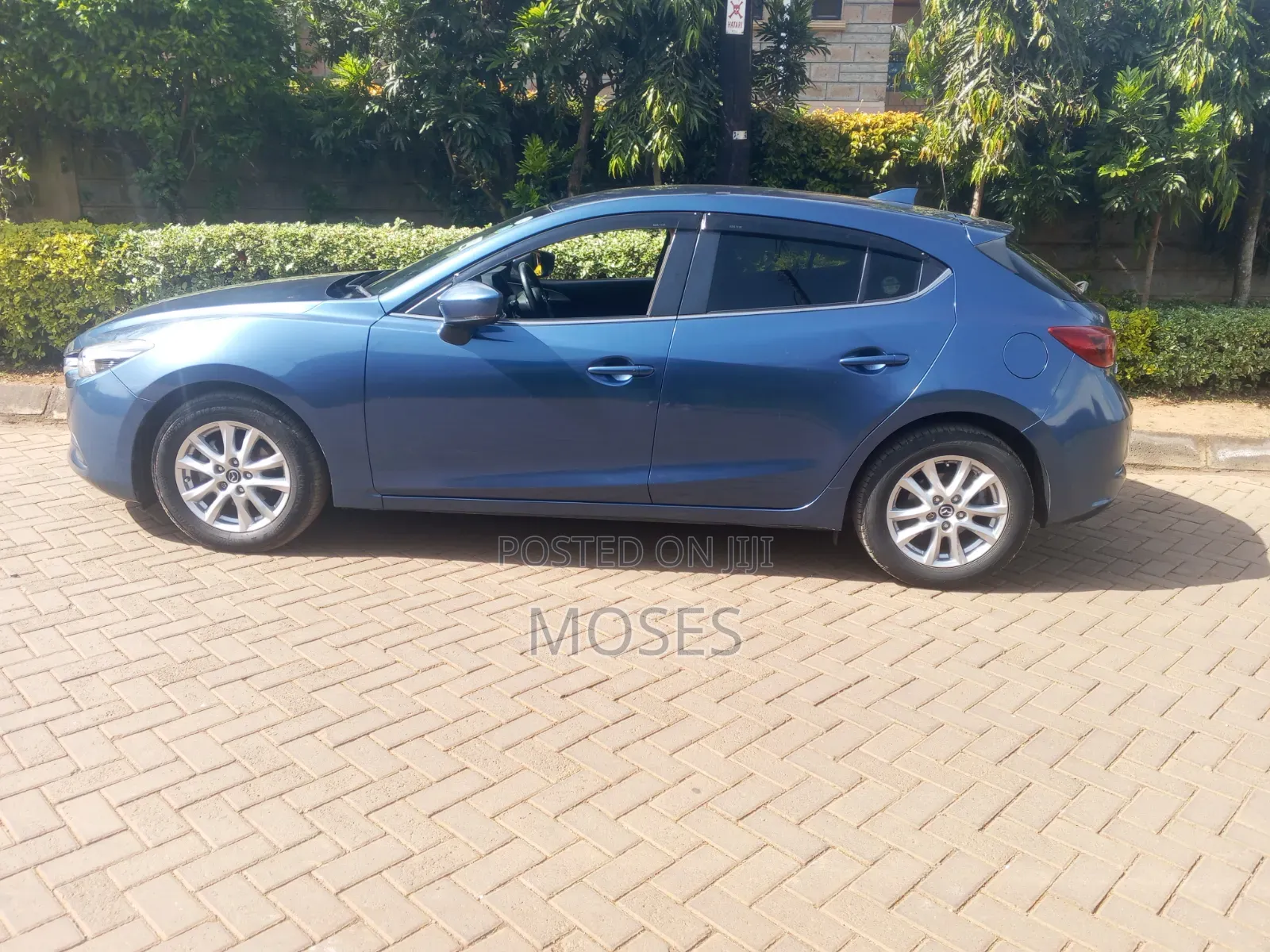 Mazda Axela 2017 Blue