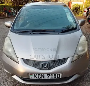 Honda Fit 2010 Gold