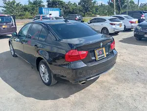BMW 3 Series 2011 Black