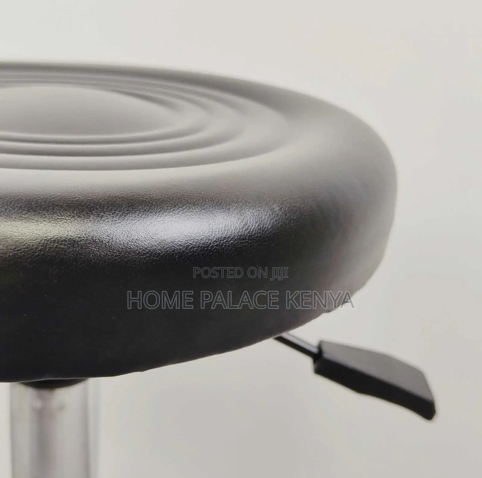 Rolling Stool: Hydraulic Beauty Stool For Salon, Spa And Workstations