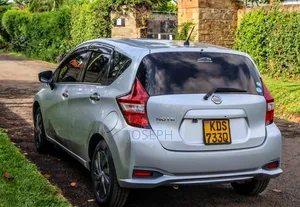 Nissan Note 2017 Silver