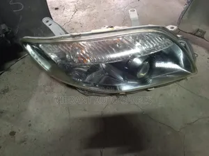 Fielder 2010 Headlight Zenon