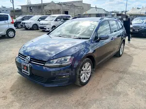 Volkswagen Golf 2015 Blue