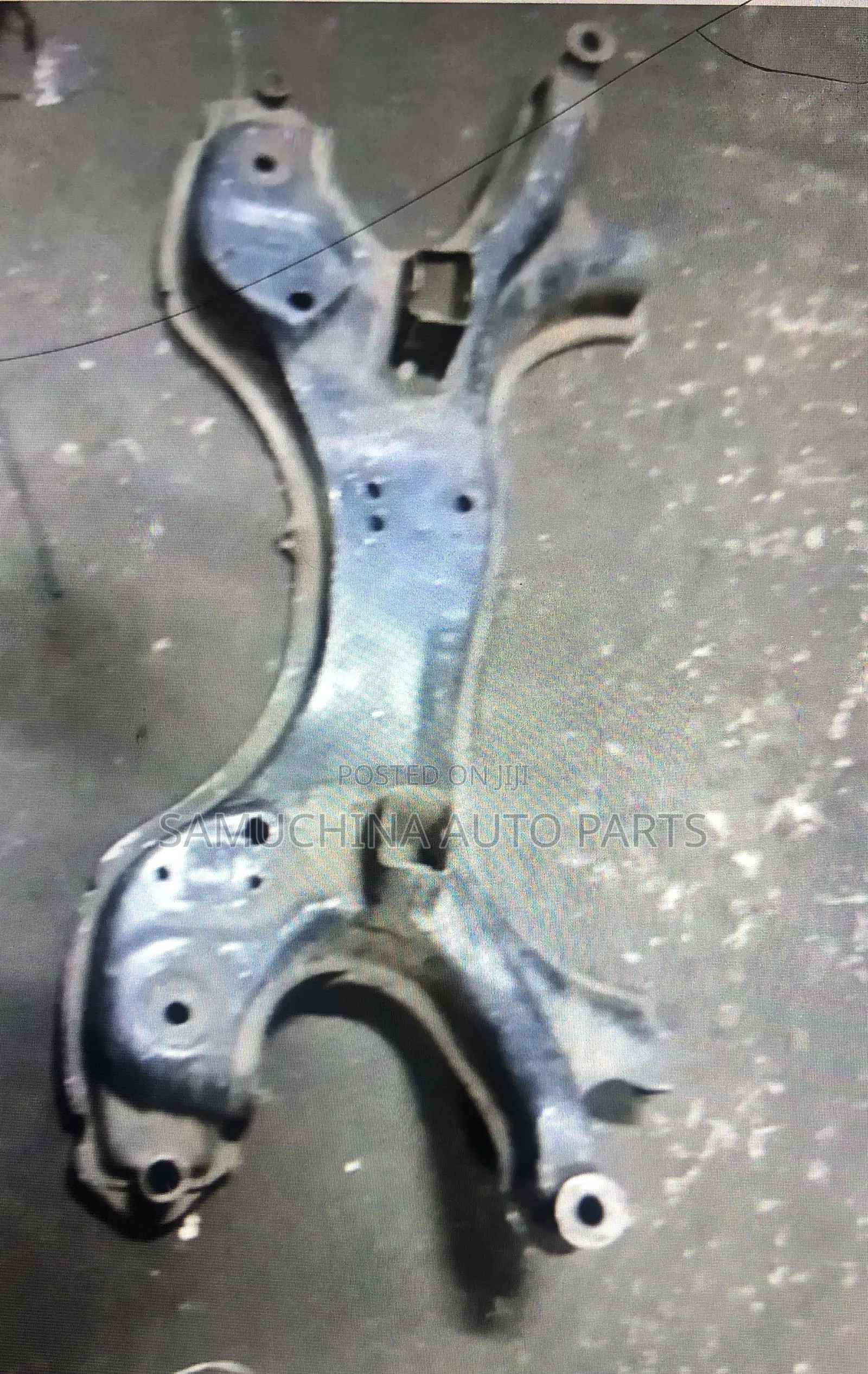 Cradle Toyota Premio
