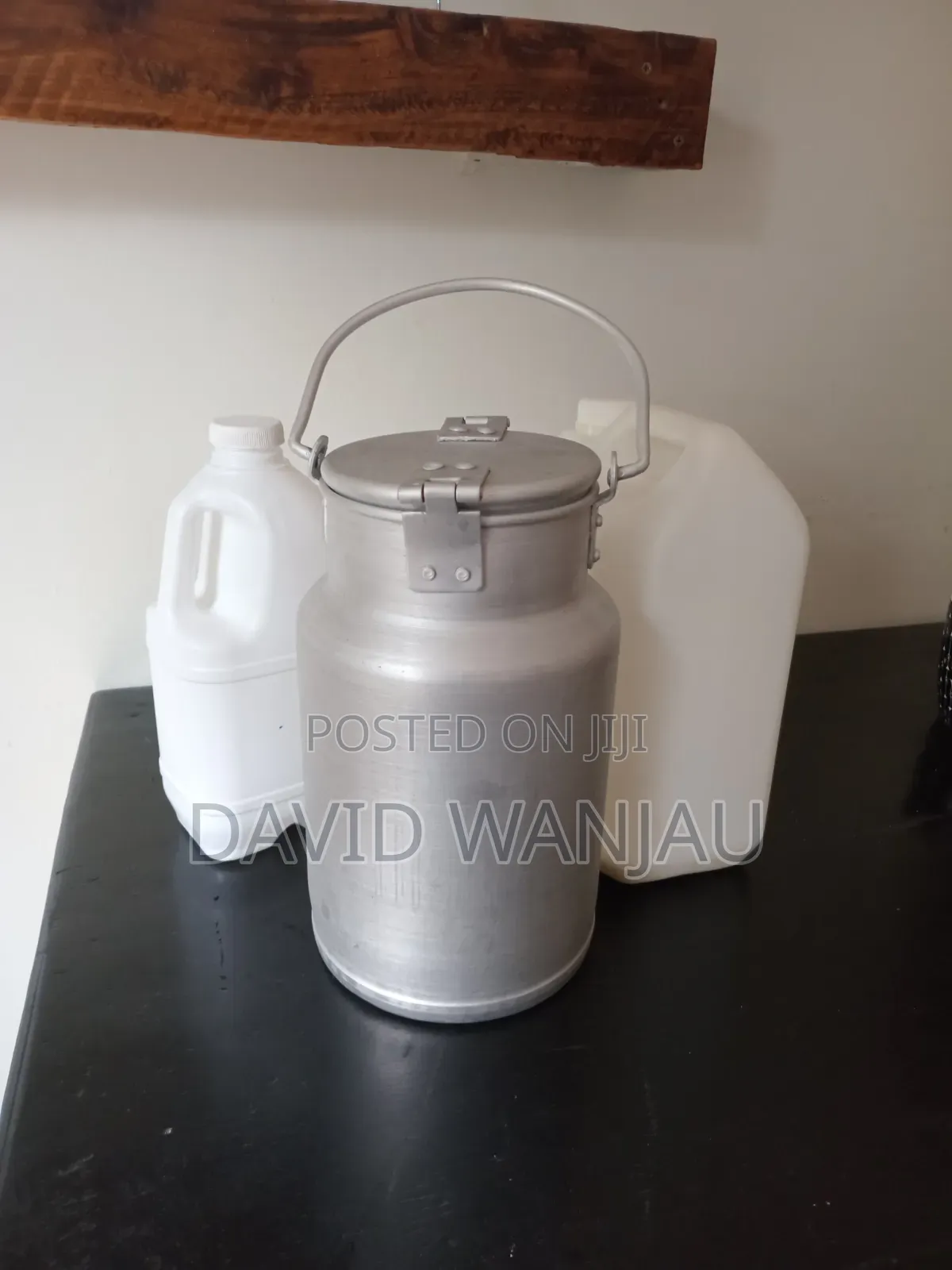 Fresh Goat Milk