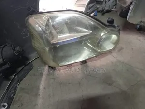 Nissan Extrail Nt31 Headlight
