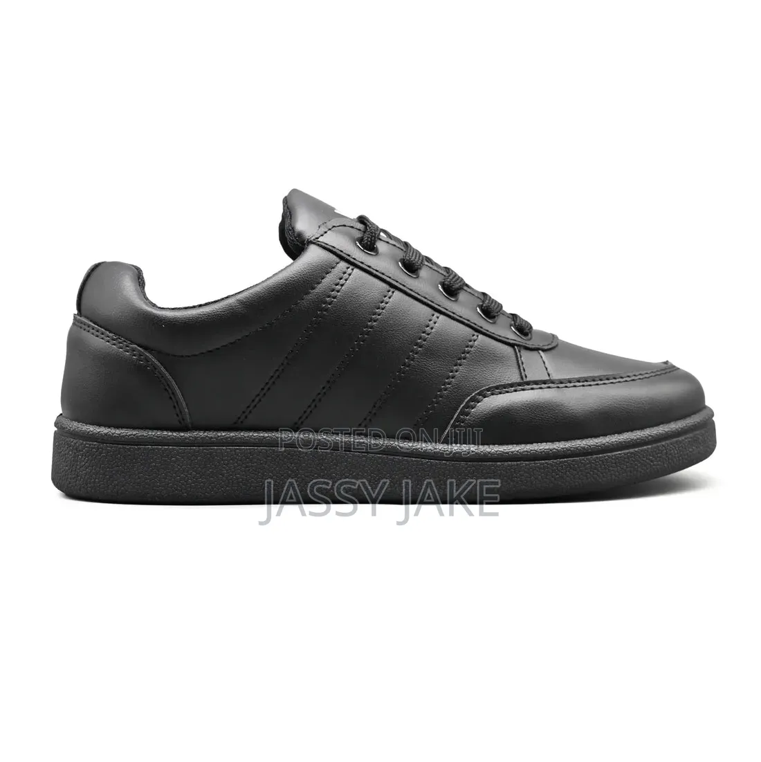 Vigo Kicks Sneakers