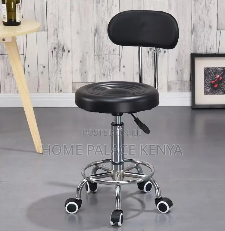 Bar Chair: Rotating Chair With Thick Cushioned Seat and Footrest