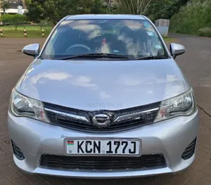 Toyota Corolla Fielder 2012 Silver