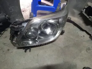 Prado 150 Headlight Non Zenon