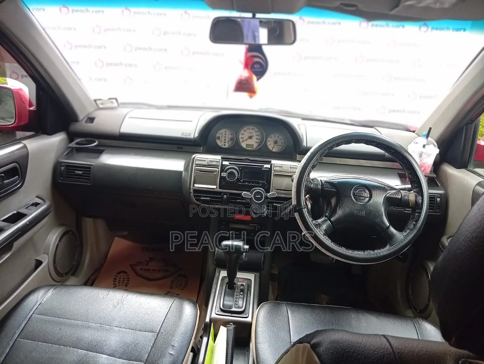 Nissan X-Trail 2002 Red