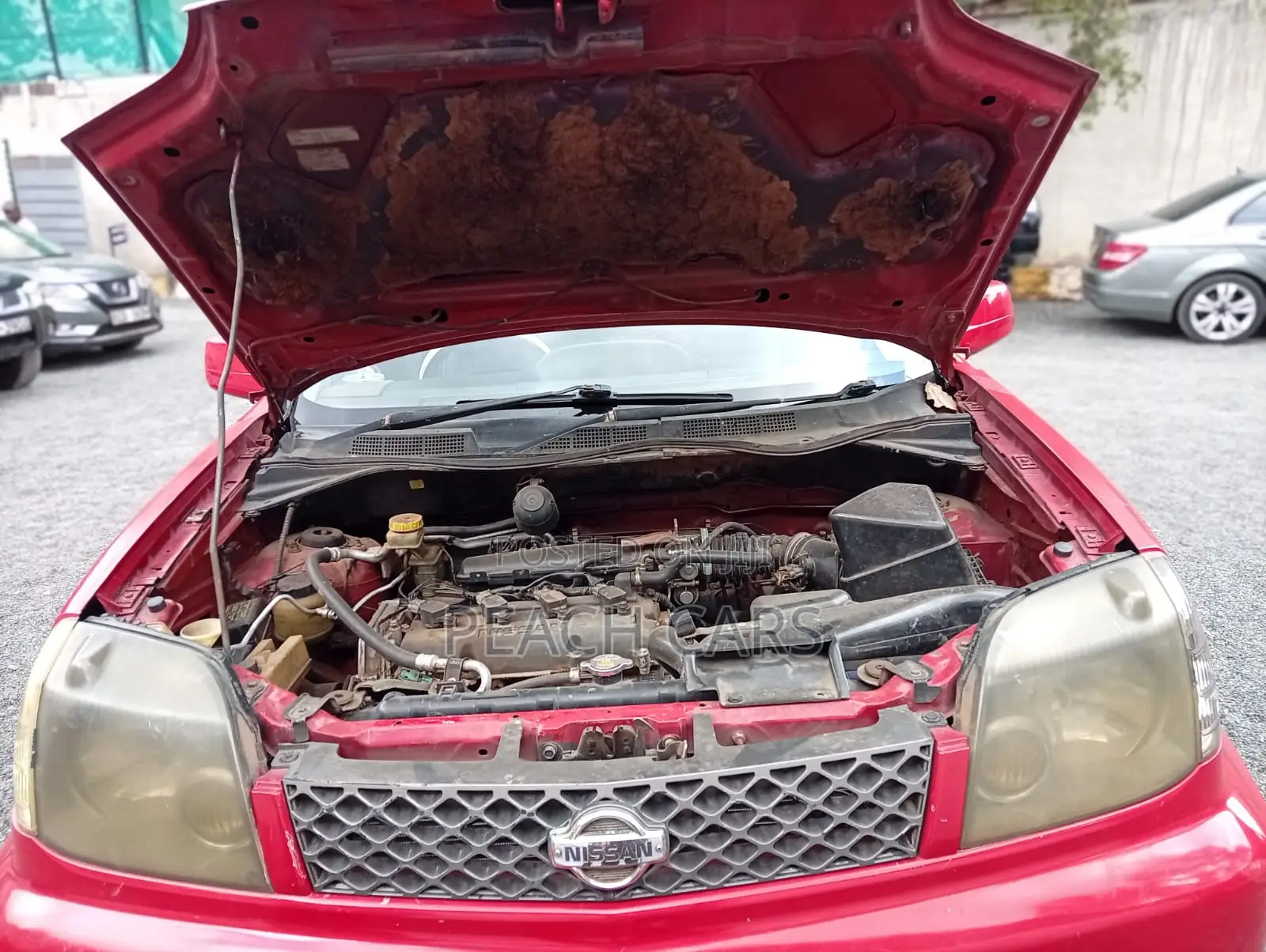 Nissan X-Trail 2002 Red